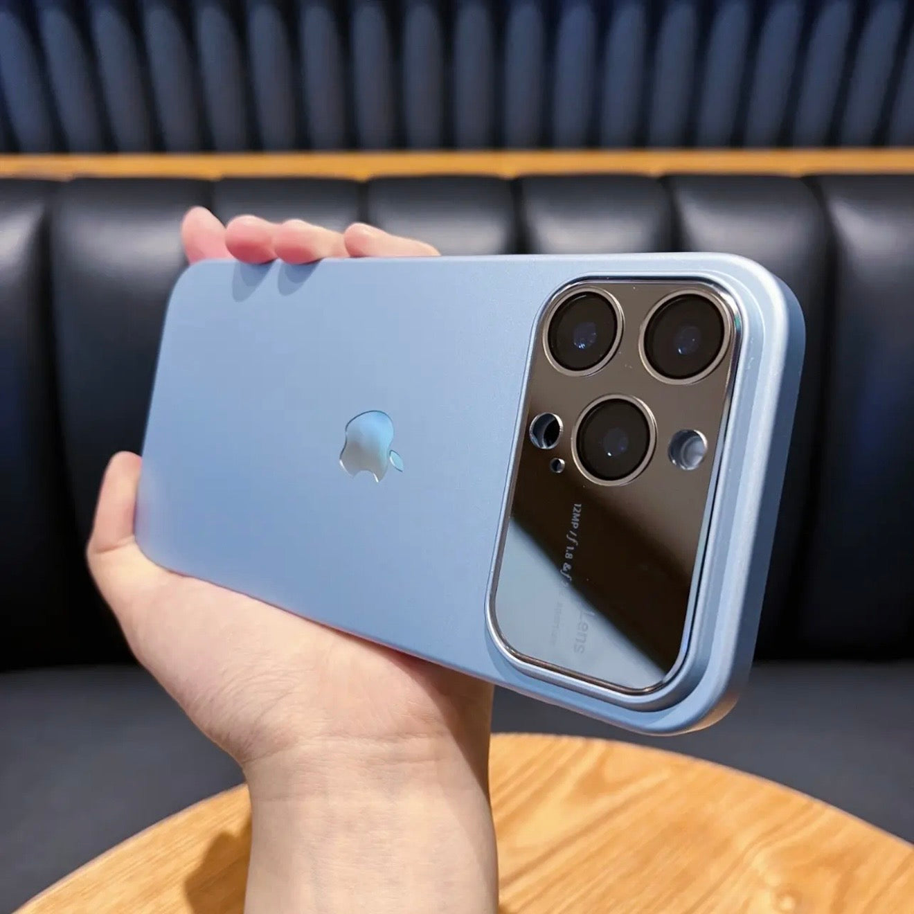 Compatible quick-change iPhone 17 caseko