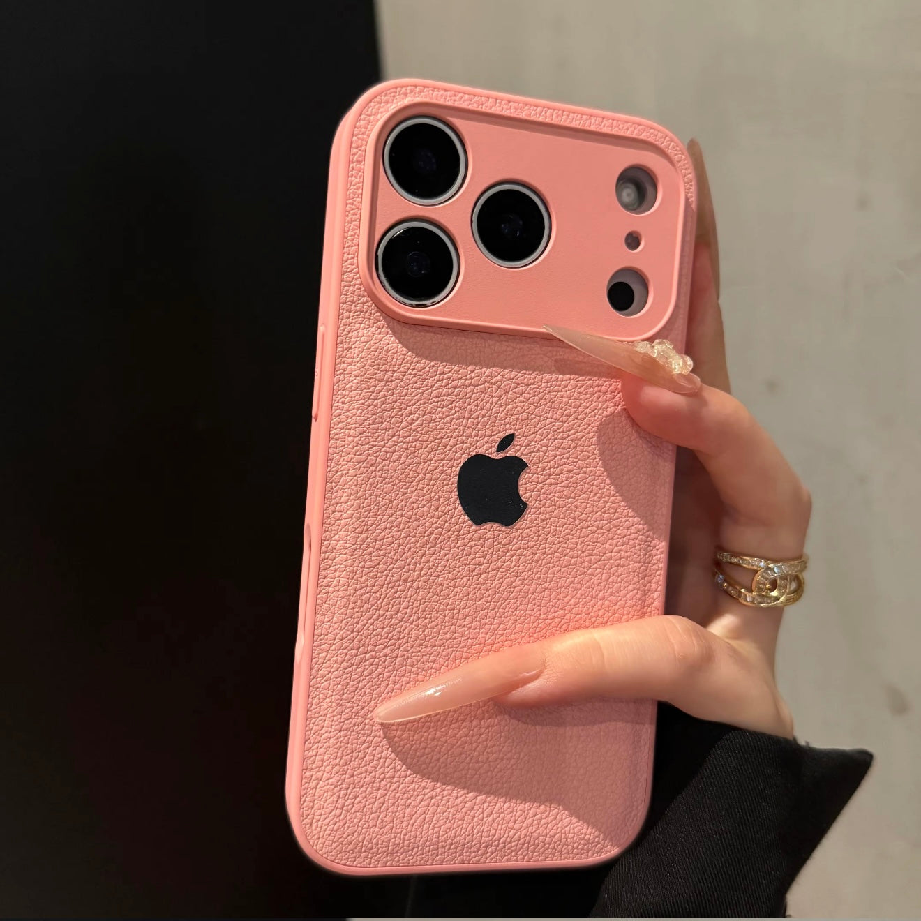 Luxury Litchi Grain iPhone Case - Premium Textured Hard Cover