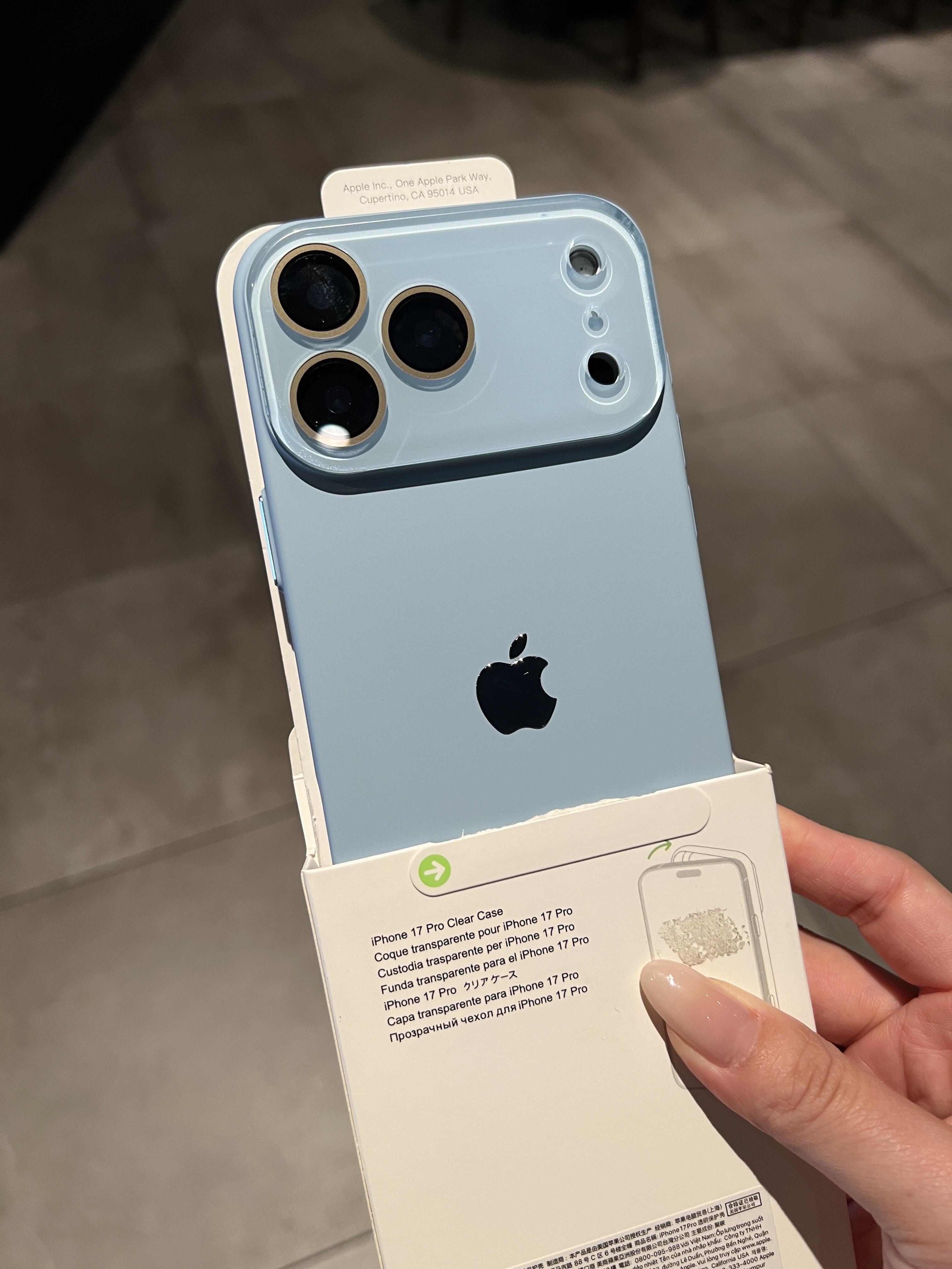 Minimalist Plain iPhone Case - Ultra-Thin Hard Cover with Matte Finish