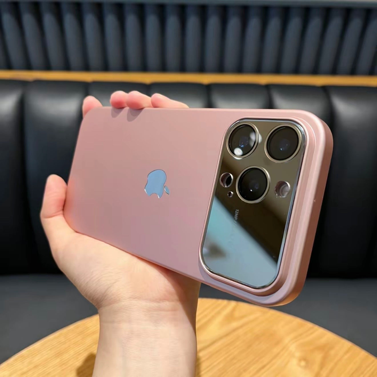 Compatible quick-change iPhone 17 caseko