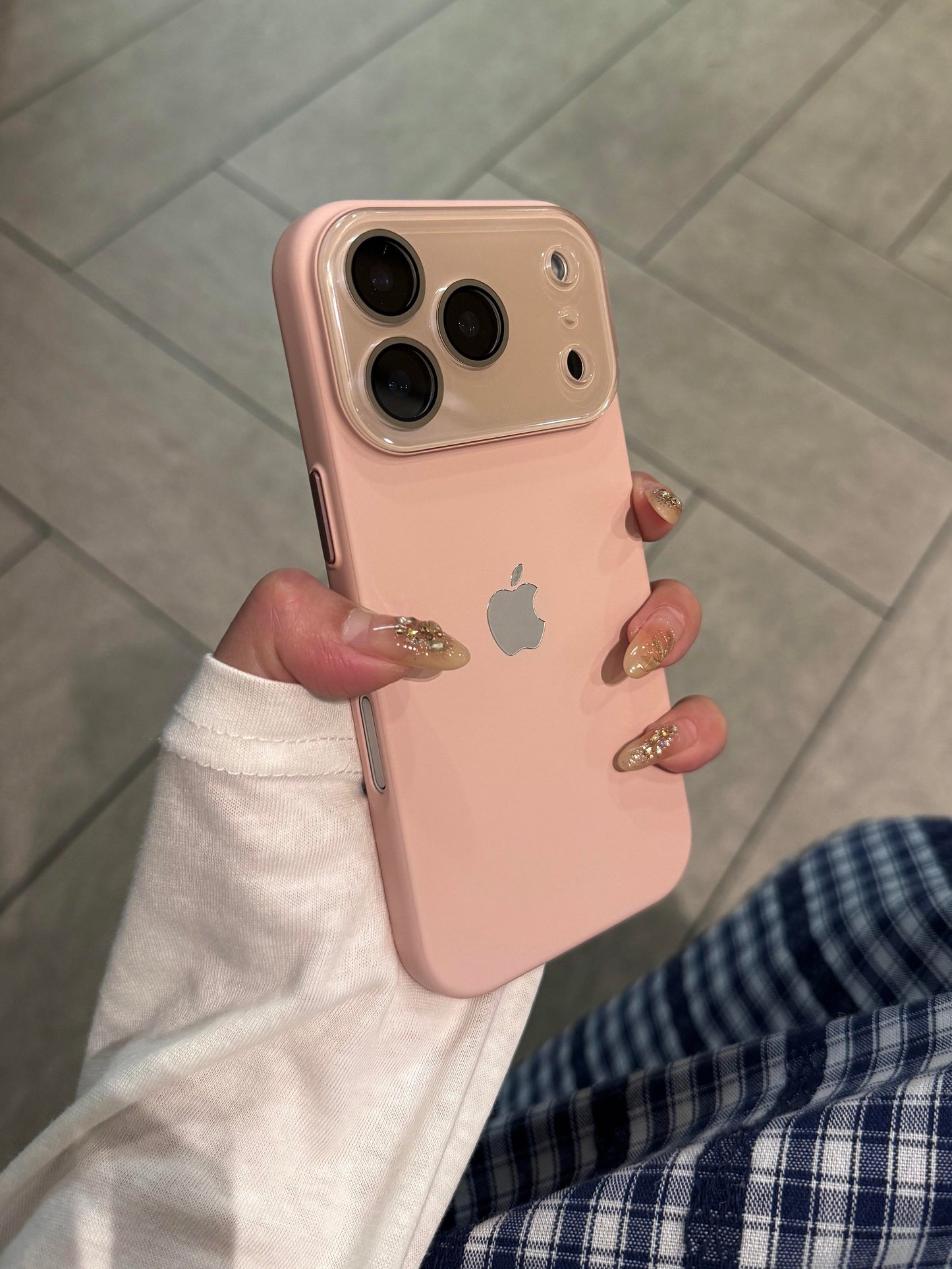 Lychee Texture iPhone Case - Premium Grip Hard Cover with Matte Finish