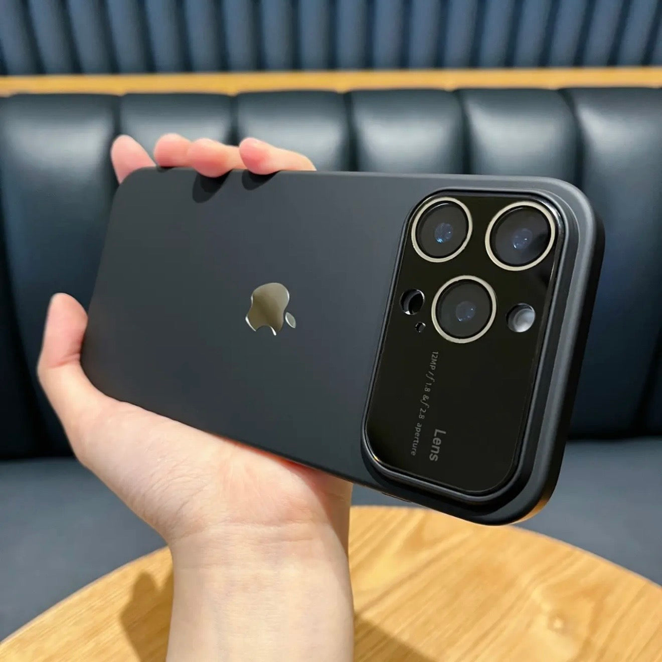 Compatible quick-change iPhone 17 caseko