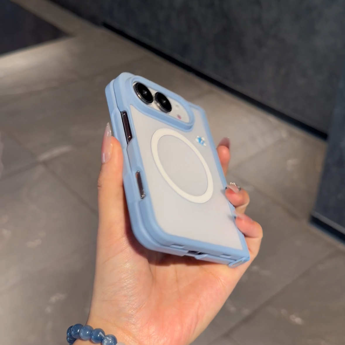 Iphone 18 fold duo glacier ice blue case