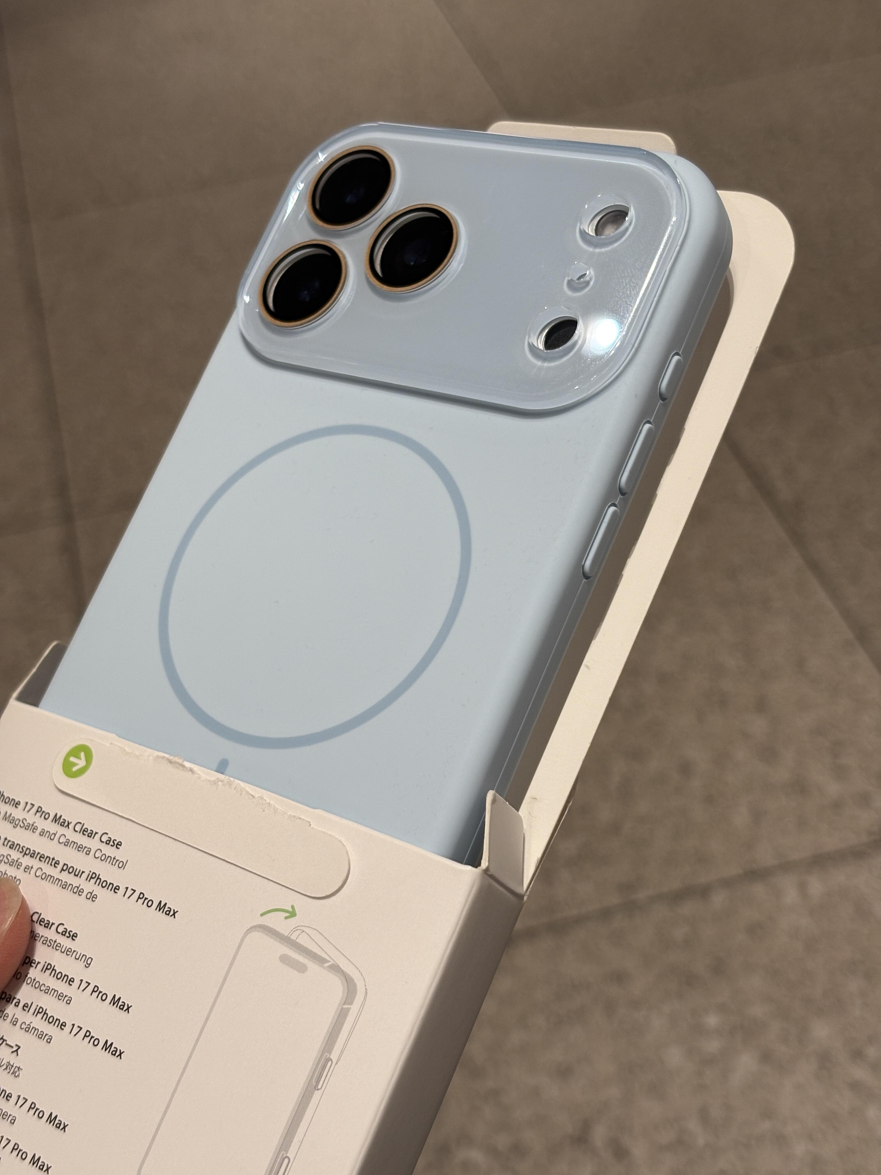 MagSafe Silicone iPhone Case with Sliding Lens Cover - Camera Protection