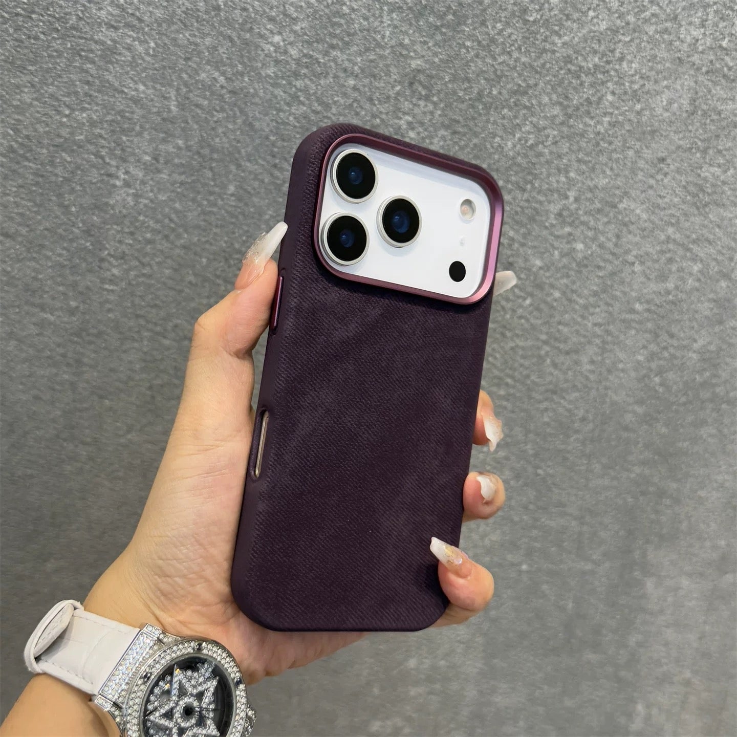 Premium Magnetic Flannel Case