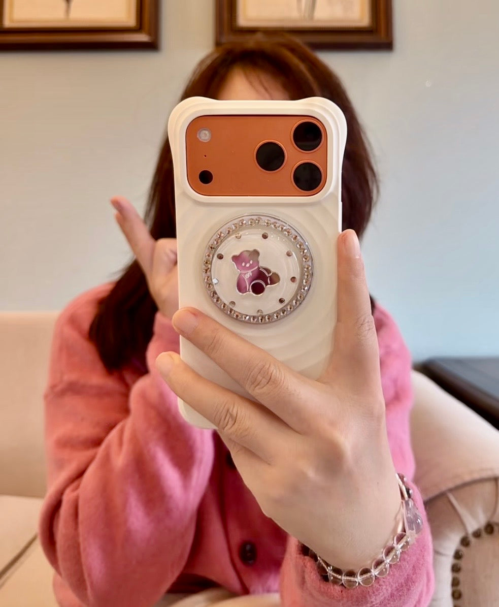 Bear Wave Liquid Silicone magnetic Case